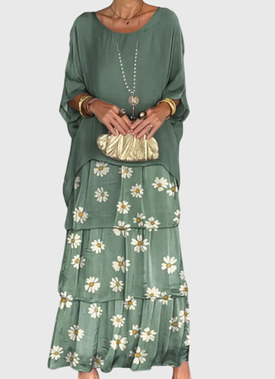 Susan - Long and Flowing Elegant Dress
