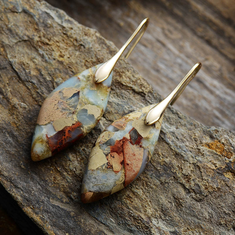 Lilith – Vintage Natural Oval Stone Earrings