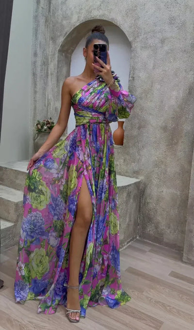Mckenna - Stunning Flowing Gown