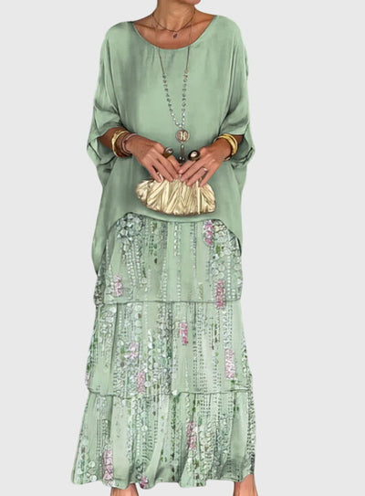 Susan - Long and Flowing Elegant Dress