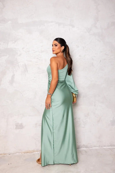 Clara - Elegant Maxi Dress