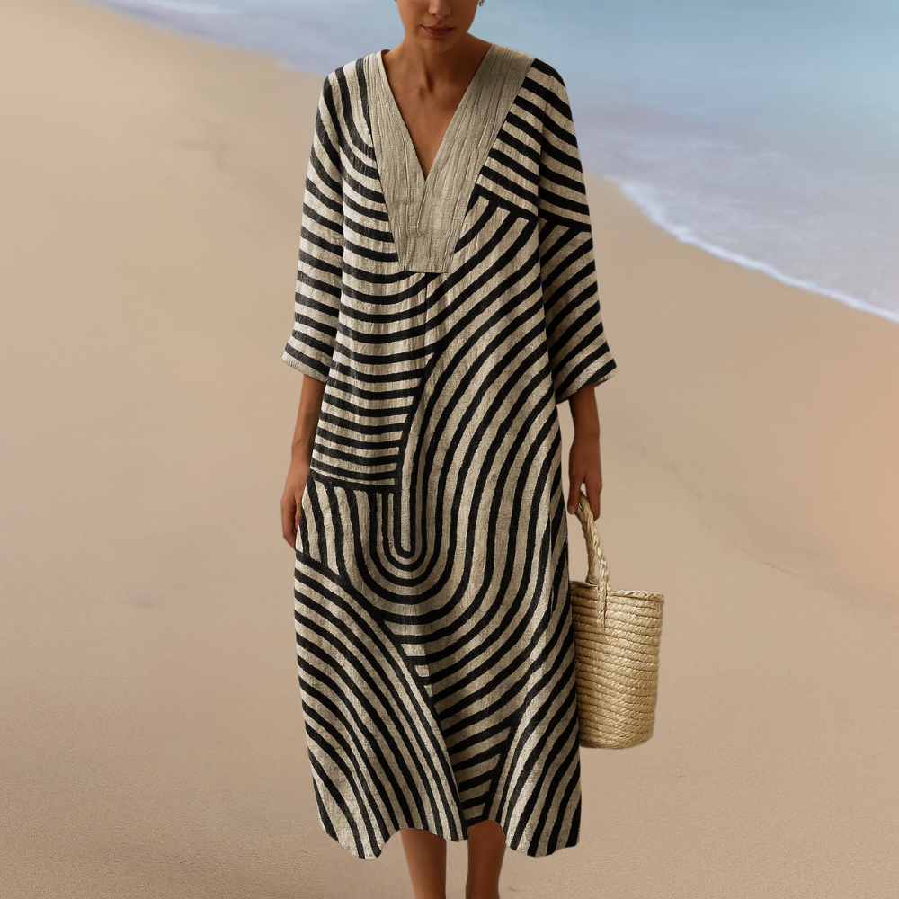 Amy - Monochrome Geometric Pattern Maxi Dress  Elegant Flow in Black and Beige