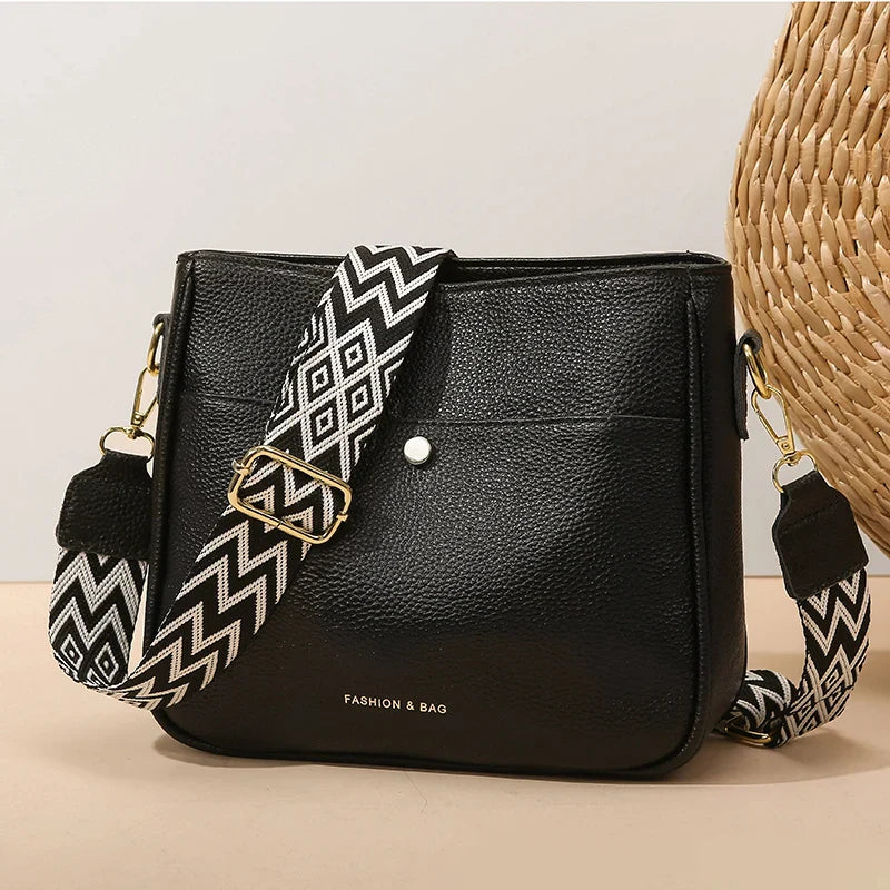 Juliet - Refined Leather Shoulder Bag